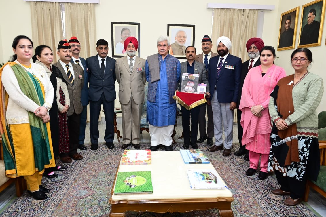 Armed Forces Flag Day observed at Raj Bhavan 1