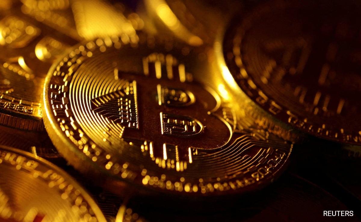 d8g3rq6 bitcoin
