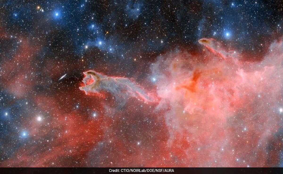 ugimnedo gods hand cloud captured on