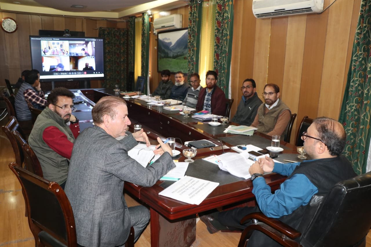 Chief Conservator of Forests reviews functioning of Agrostology Wing